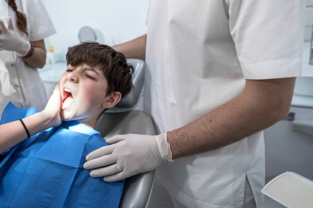 Best Cracked Tooth Emergency Dentist  in North Canton, OH